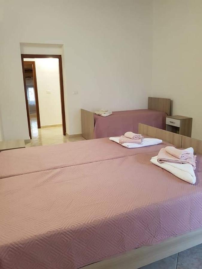 L'Oasi Di Rosi - Affittacamere Casalnuovo Monterotaro Экстерьер фото